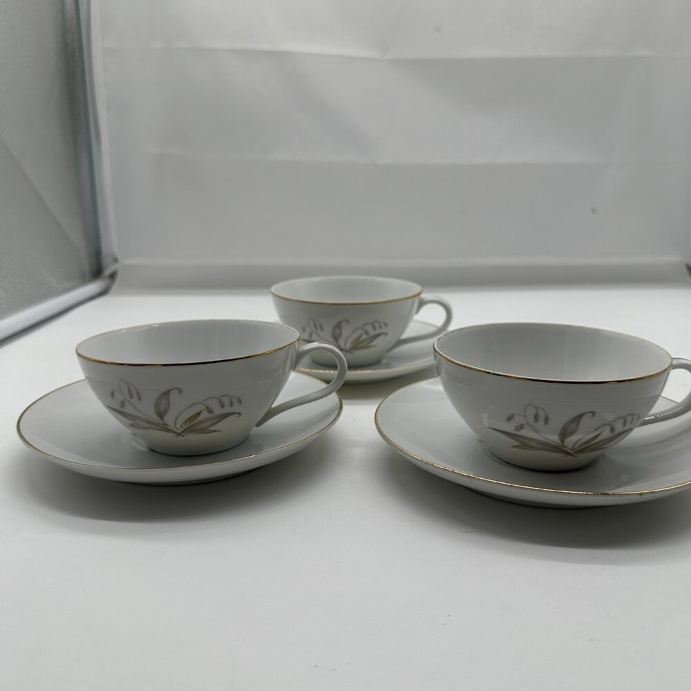 Vintage 3 Kaysons Import Company Golden Rhapsody Flat Cups Suacers Fine China